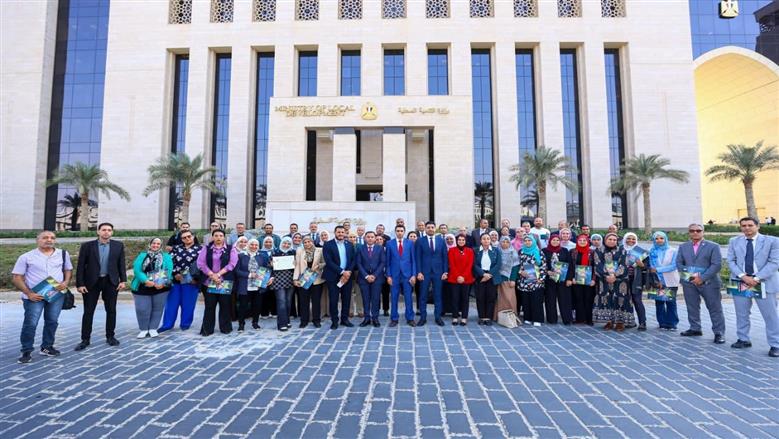 ختام الأسبوع الأول من مبادرة الحزم التدريبية للكوادر الحكومية