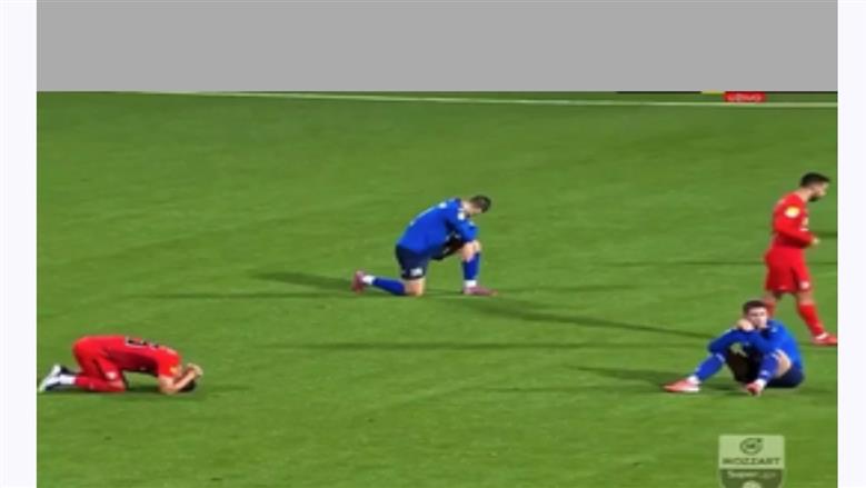 وفاة مدرب أثناء مباراة في الدوري الصربي.. وانهيار اللاعبين بأرض الملعب