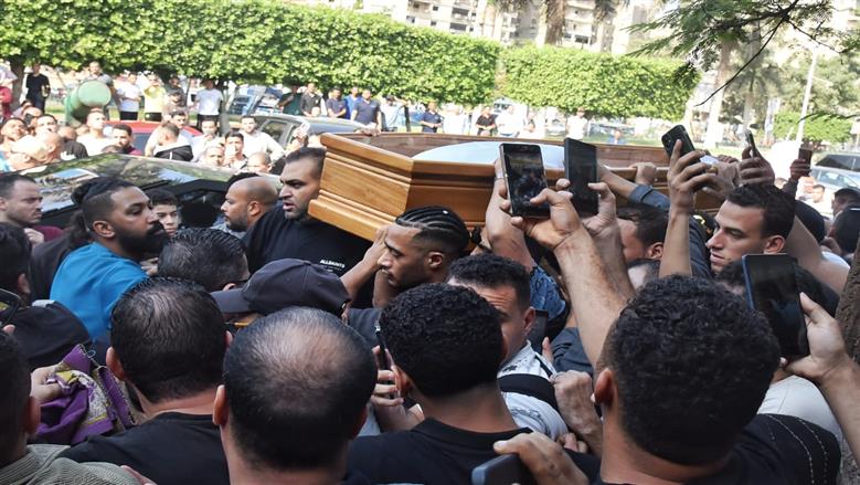 جنازة والد محمد رمضان 