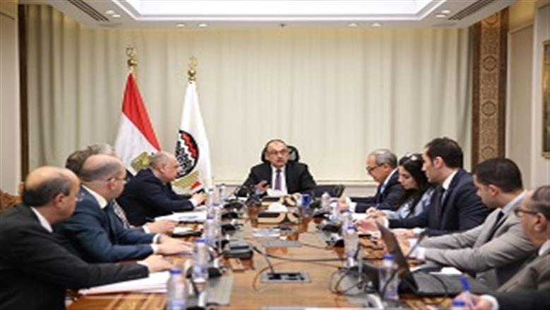 وزير قطاع الأعمال العام يتابع موقف تطبيق نظام ERP في الشركات التابعة