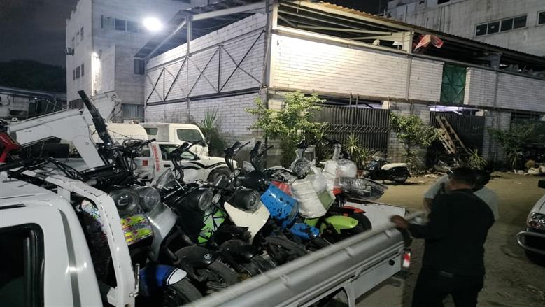حظر سير التوك توك والاسكوتر