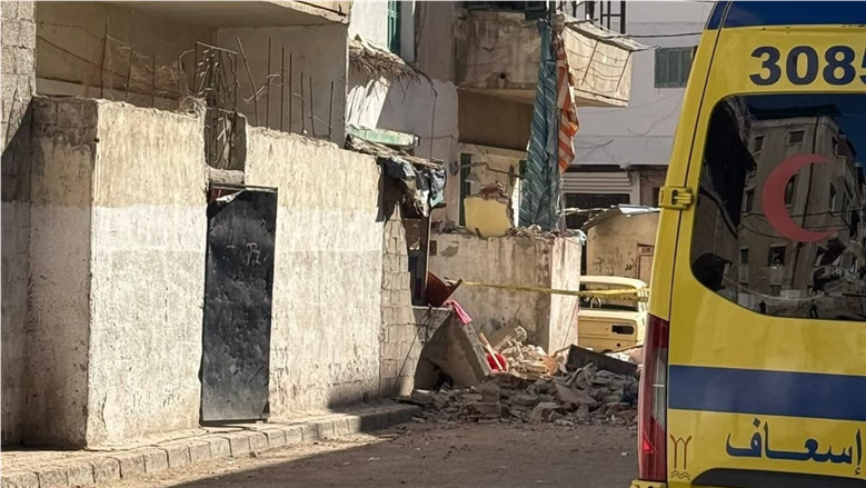 إصابة أم ونجلها في انهيار شرفة بمنطقة وينجت شرق الإسكندرية