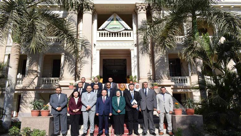 لقاء جامعة بنها 