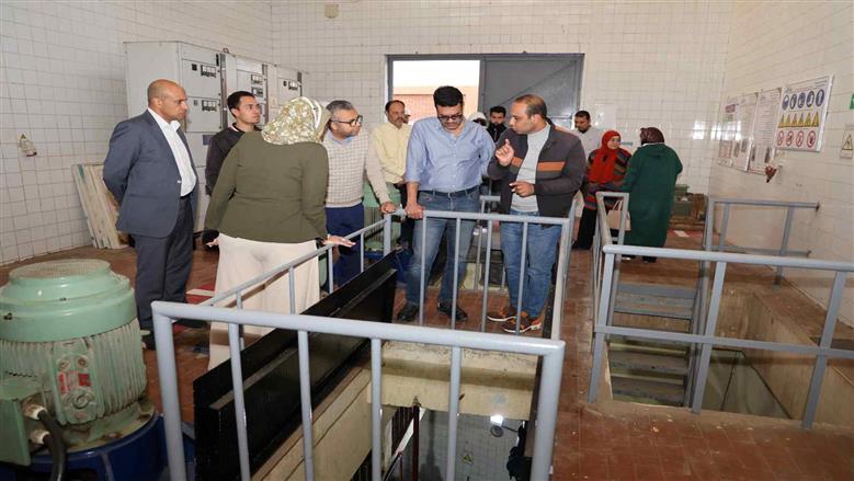 جولة رئيس شركة مياه الشرب والصرف بالقليوبية