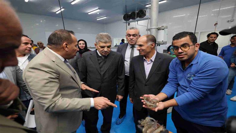 رئيس هيئة قناة السويس