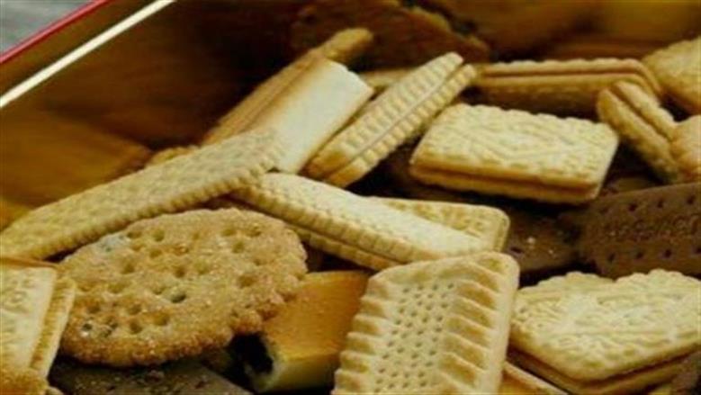 «بسكويت مسموم».. مصرع طالبة وإصابة شقيقها ووالدتها في أكتوبر ثالث