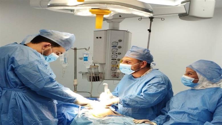 فريق طبي ينقذ مريضا بعد تعرضه لانفجار قرحة معدية كبيرة بمستشفى بلطيم المركزي 