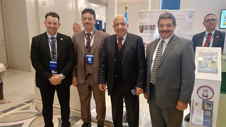 وزير الكهرباء يزور جناح هيئة الطاقة الذرية في معرض «IRC EXPO»