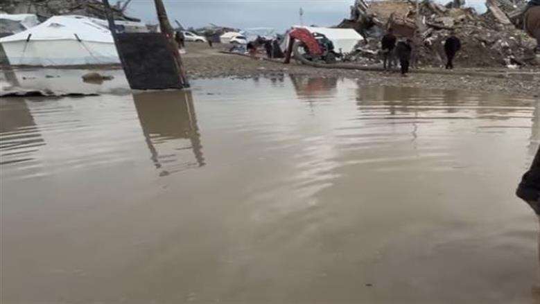 غرق خيام النازحين في غزة 