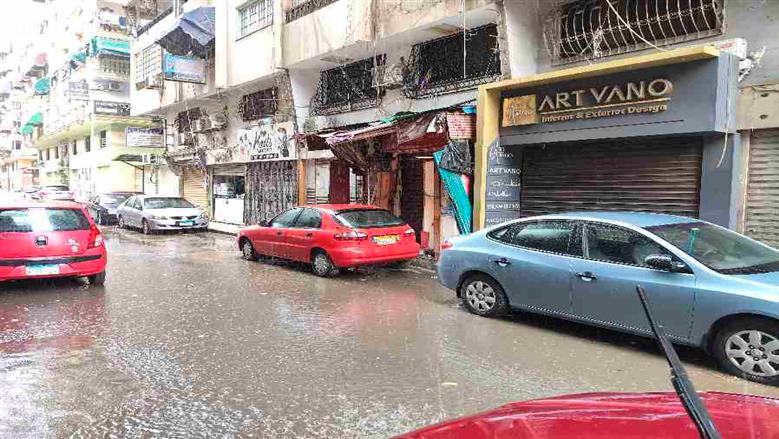 سقوط الأمطار الغزيرة على بورسعيد