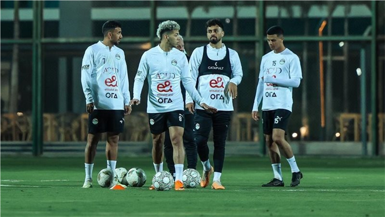 القنوات الناقلة لمباراة مصر ونيجيريا الودية.. اضبط ترددها الآن