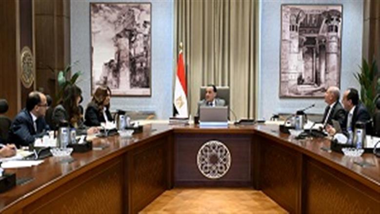 رئيس الوزراء يستعرض مقترحات تطوير المنطقة المحيطة بالقلعة و«الزبالين» بالقاهرة 
