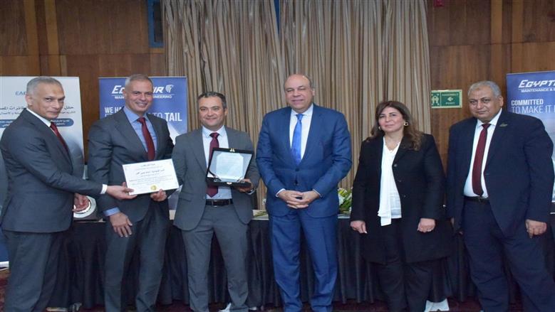 تكريم مهندسي «مصر للطيران» لجهودهم في تحديث أسطول طائرات إيرباص A320 بكفاءة