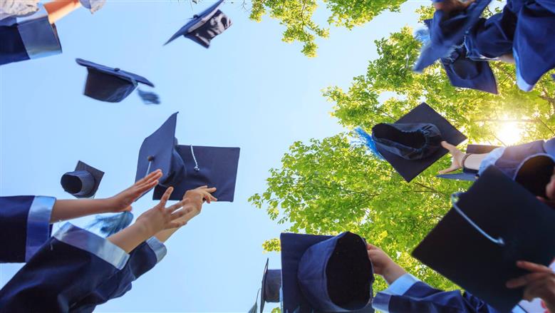 مسابقة مشروعات التخرج