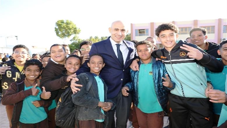 التربية والتعليم بأسوان