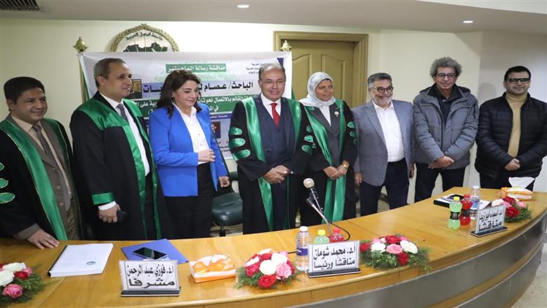 الكاتب الصحفي عصام الزيات يحصل على الماجستير بامتياز