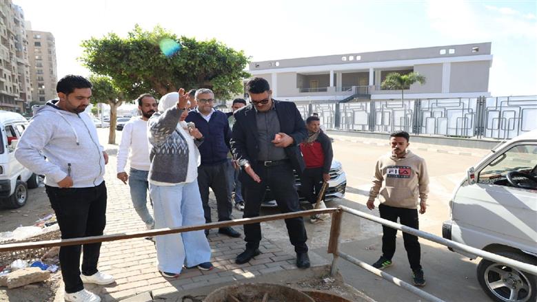 جولة رئيس شركة مياه الشرب والصرف بالقليوبية