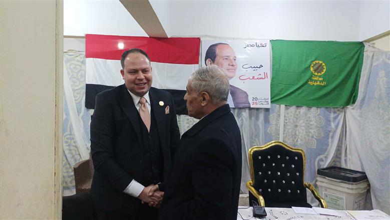 وكيل مجلس الشيوخ يتابع الانتخابات