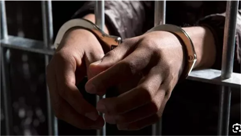 القبض على عاطل سرق سيارة من صاحبها أثناء ركنها في الدقي 