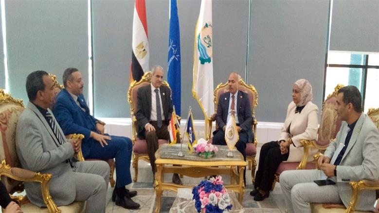 جامعة أسوان 
