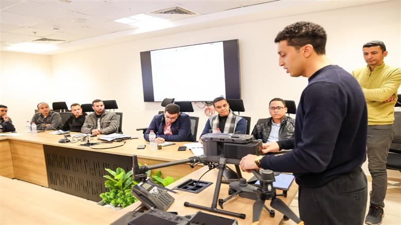 تجهيزات خاصة.. «الري» تلجأ إلى طائرات الدرون في متابعة المنظومة المائية