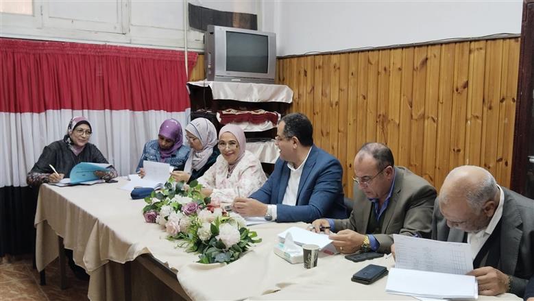 بد مقابلات المتقدمين لشغل الوظائف القيادية والإشرافية بـ«تعليم دمياط»