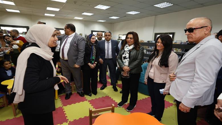جولة داخل مكتبة مصر
