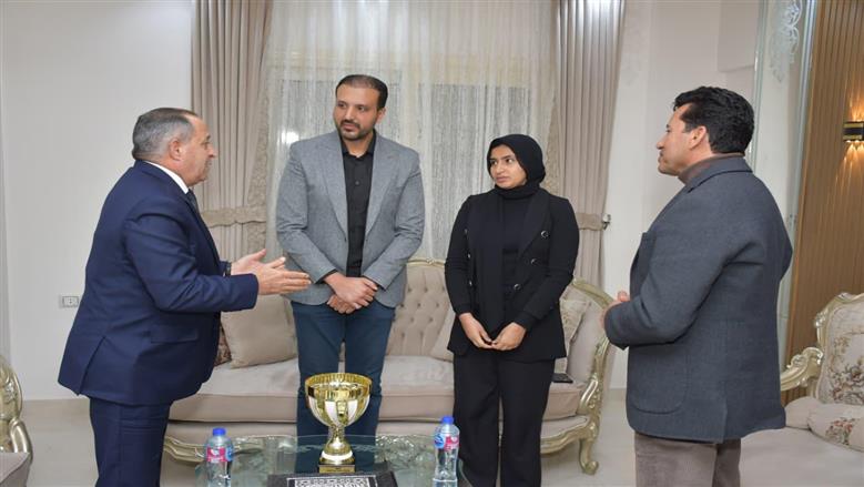 الوزير و المحافظ يزوران اسرة السباح يوسف
