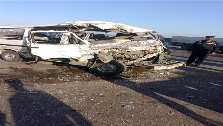 بالأسماء..مصرع 3 أشخاص وإصابة 18 آخرين في حادث تصادم على «صحرواي البحيرة»