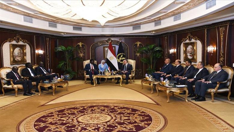 وزير الداخلية يستقبل وزير خارجية جنوب السودان لبحث سبل تعزيز التعاون المشترك