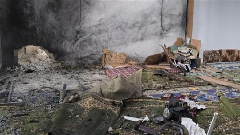 مقتل وإصابة 26 شخصا في انفجار مسجد أثناء صلاة الجمعة بحمص السورية