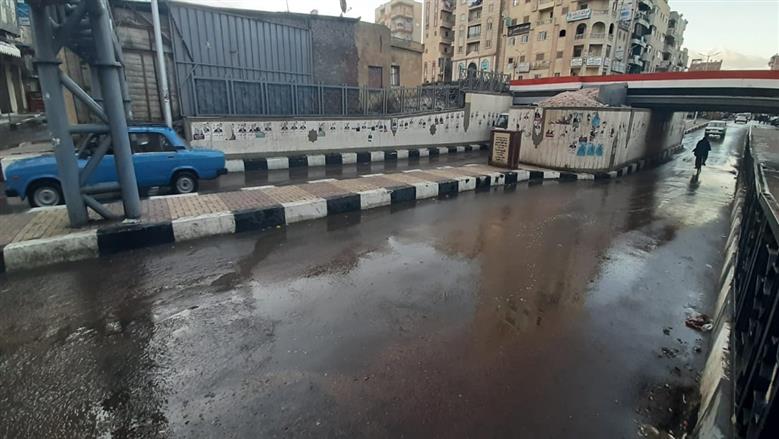 امطار تضرب البحيرة والمحافظة ترفع درجة الاستعداد