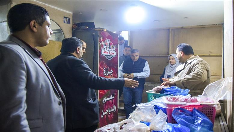 محافظ الإسكندرية في سوق باكوس