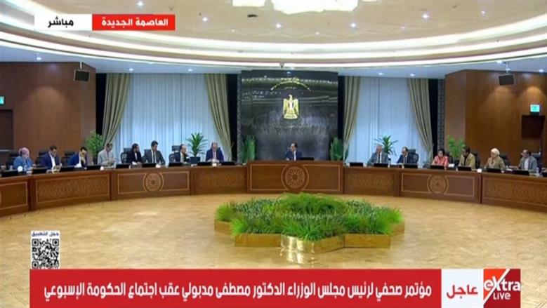 مدبولي: خطة تطوير لهضبة الأهرام لتعظيم العائد السياحي