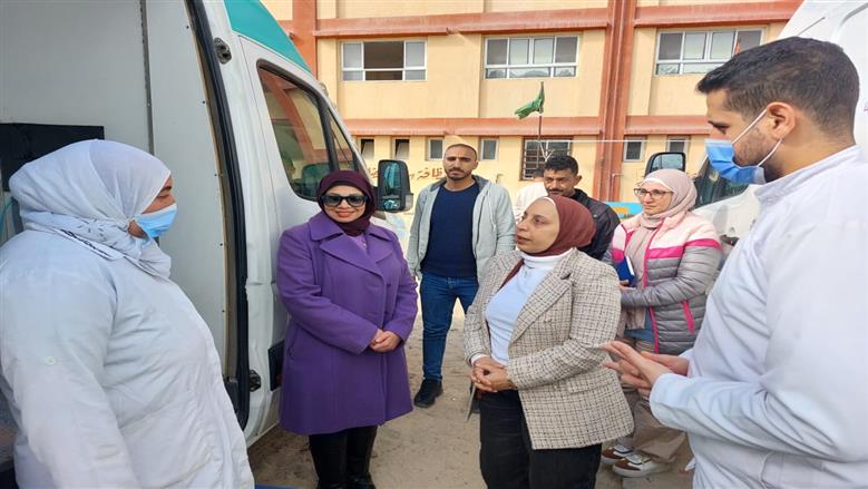 الكشف على 1231 مواطنا في قافلة طبية بالقنطرة غرب بالإسماعيلية