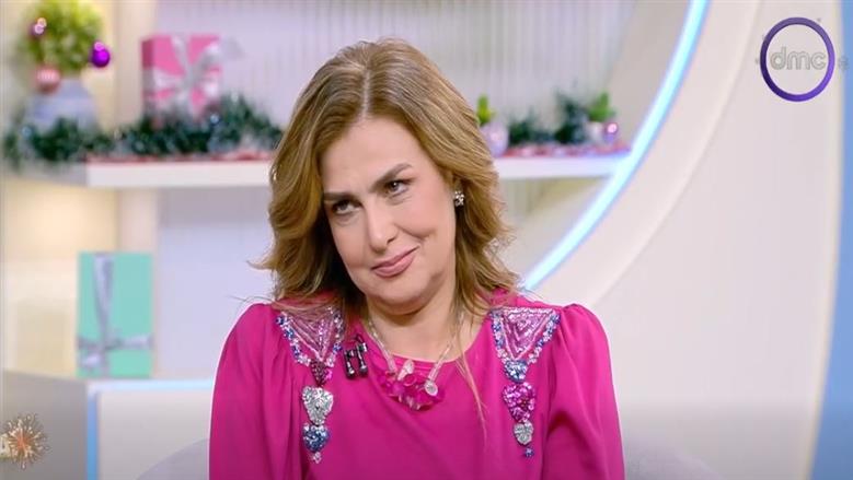 سيمون تخوض تحدي غناء «الفرفوشة النعنوشة» بأصوات مختلفة في «ست ستات»