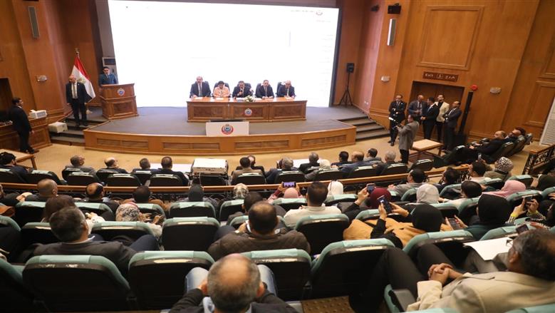 وزير الصحة يشهد القرعة الإلكترونية لاختيار أعضاء بعثة الحج الطبية المصرية 