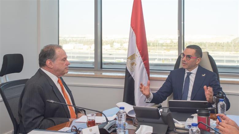 وزير الاستثمار والتجارة الخارجية