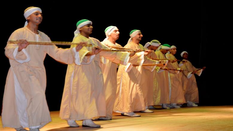 لجنة اختبارات اعتماد الفرق الفنية الاستعراضية بمسرح 23 يوليو بالمحلة