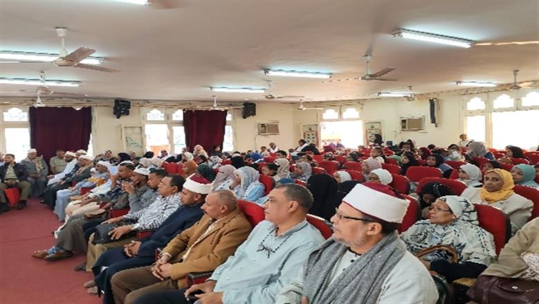 الرواق الأزهري بأسوان 