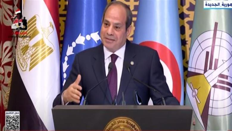 الرئيس السيسي: الإمام لا يملك عصا سحرية.. وعلينا مواجهة الإلحاد بإجابات صادقة
