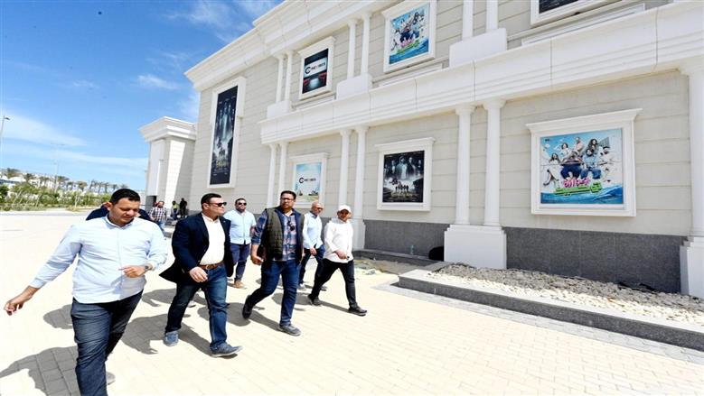 وزير الإسكان يتفقد أعمال إنشاء كوبري C3 و«سكن لكل المصريين» بالعلمين الجديدة