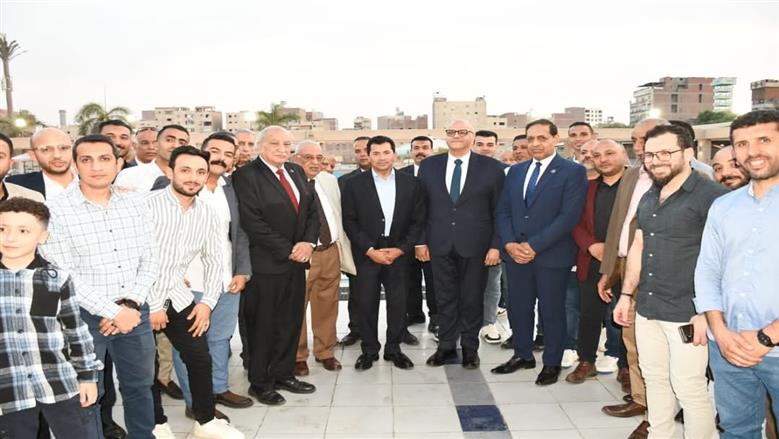 جولة وزير الشباب والرياضة بالقليوبية