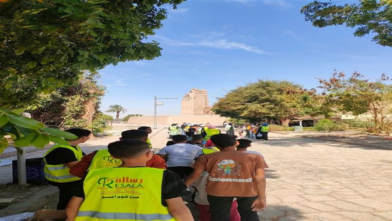 الاحتفال بيوم اليتيم في أسوان 