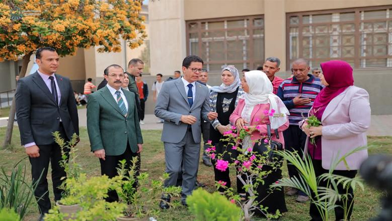 معرض زهور  جامعة بنها 