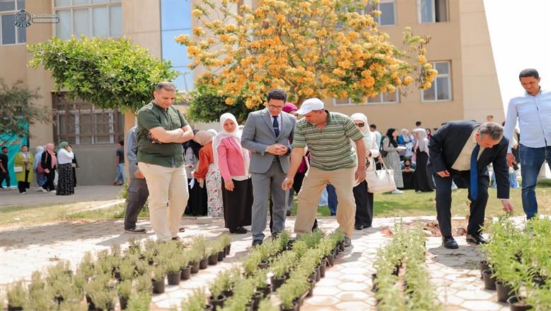 معرض زهور  جامعة بنها 