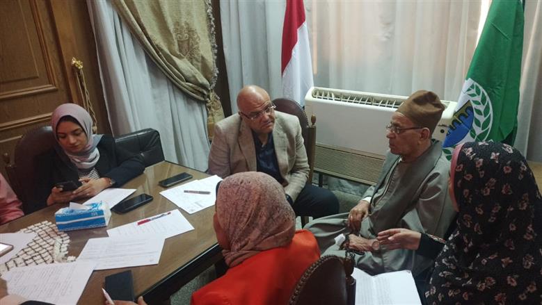 لقاء محافظ القليوبية 