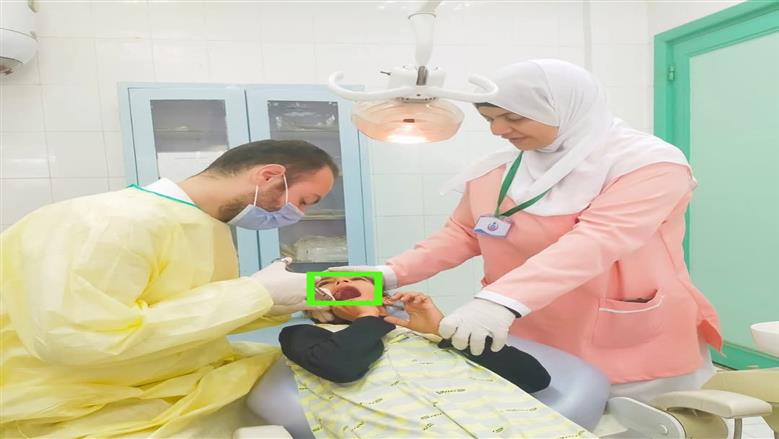 الكشف على 2399 مريضا بالمجان في قافلة طبية بالشرقية