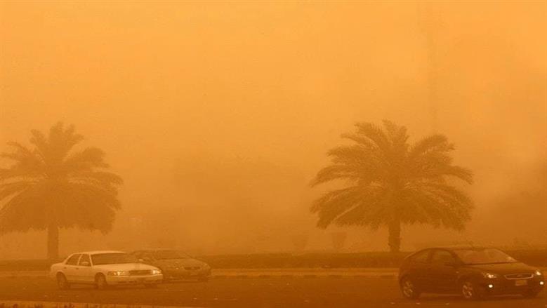 عاصفة ترابية