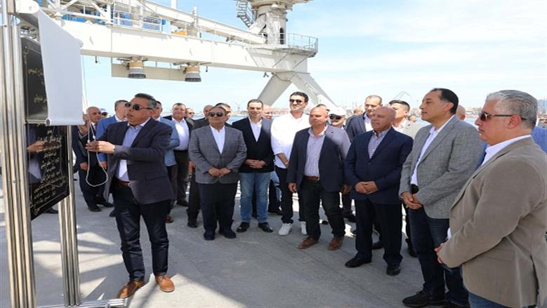 رئيس الوزراء يشهد افتتاح محطة الصب الجاف «أقماح» بميناء غرب بورسعيد